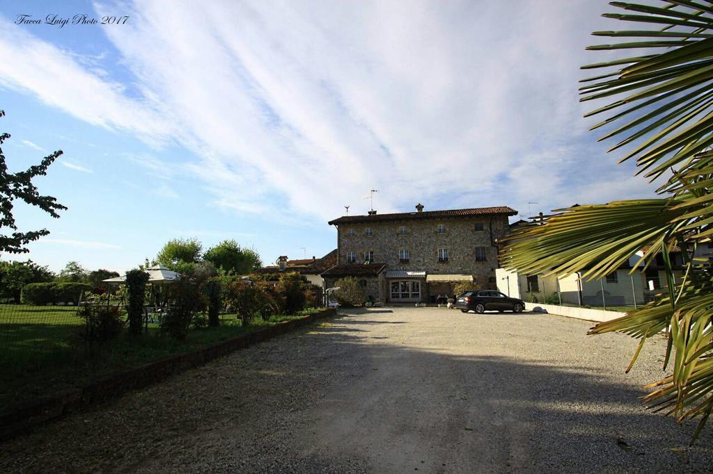Albergo Julienne Arba Extérieur photo